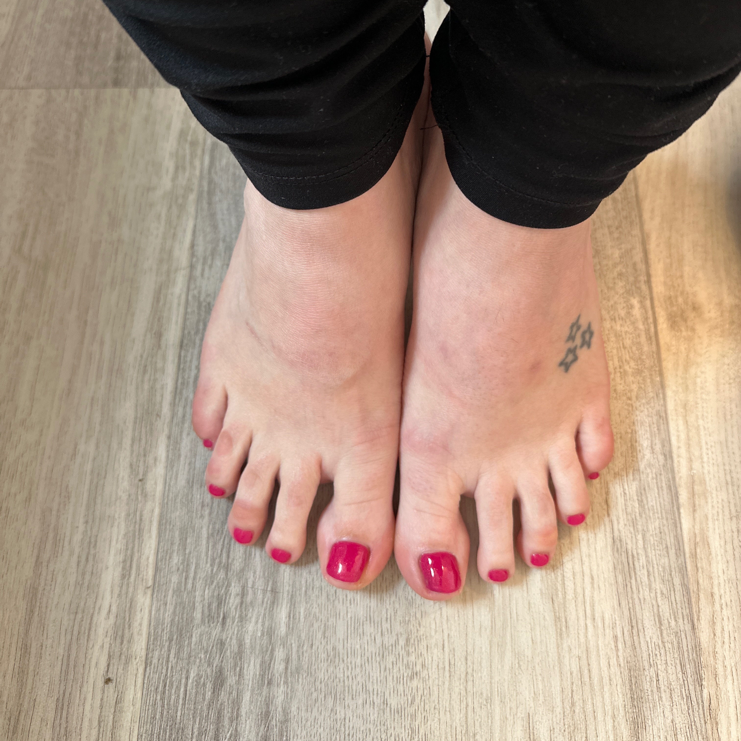 Pretty_feet_35