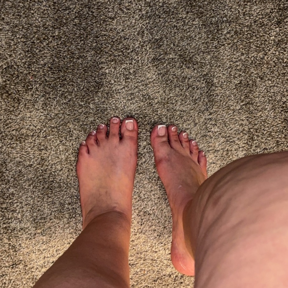 prettyfeetb