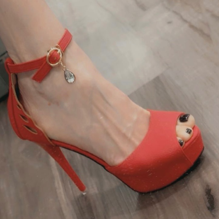 SexyTrophyfeet