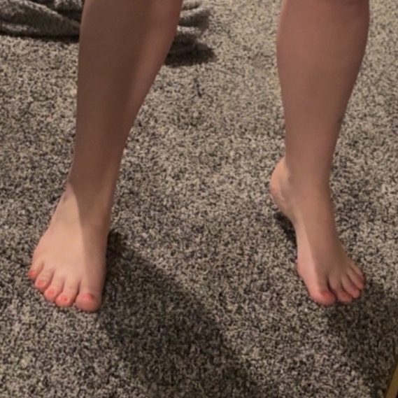 Playingfootsie_forfun