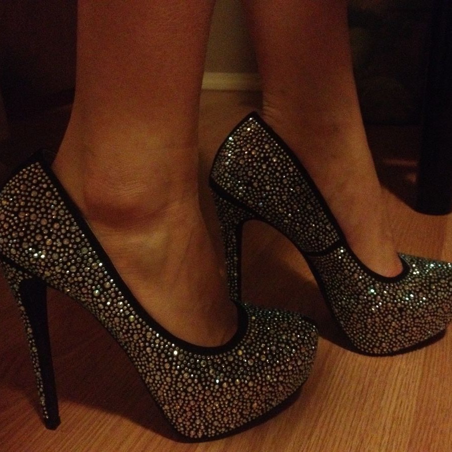 Goldenhourtoes