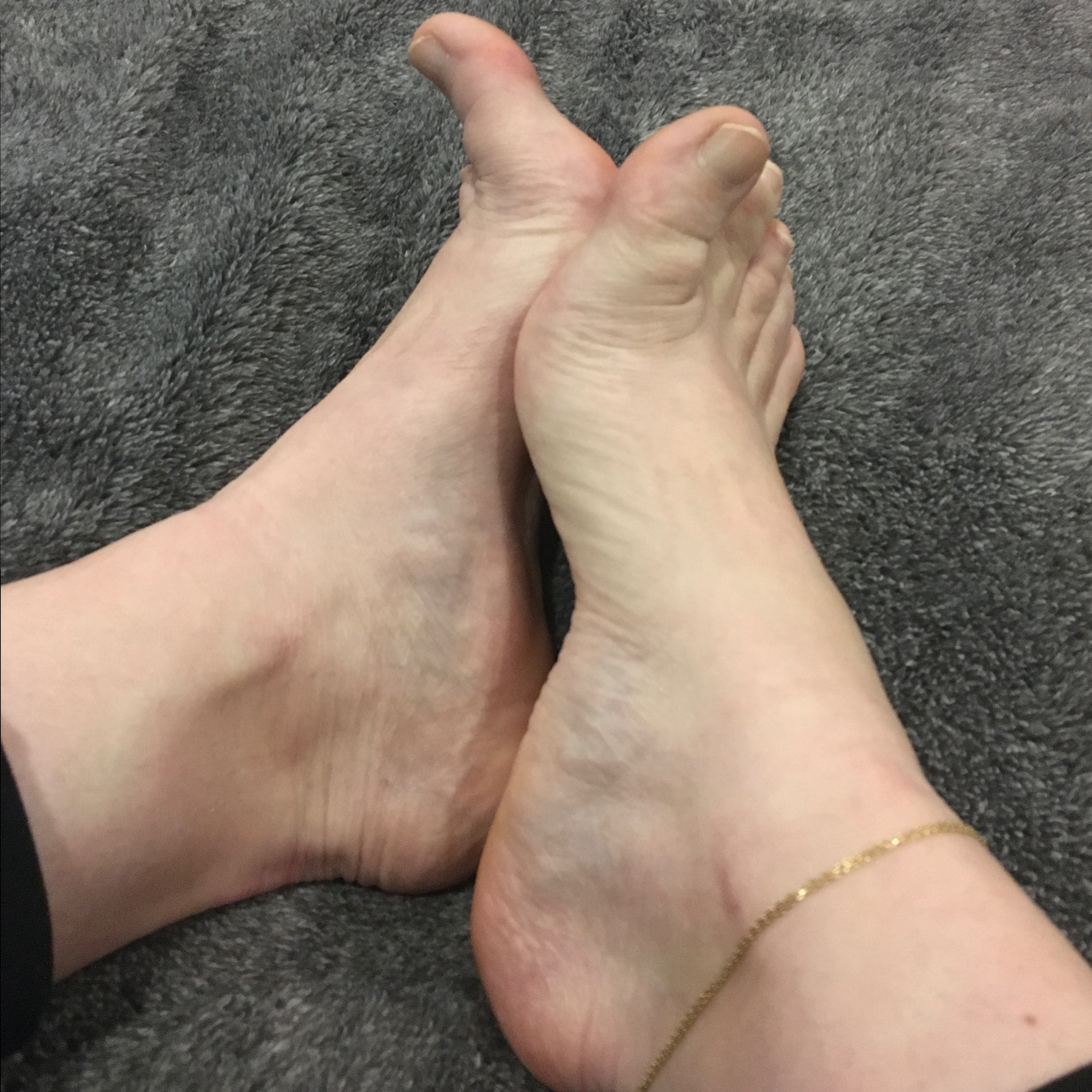 Tineytoesgal