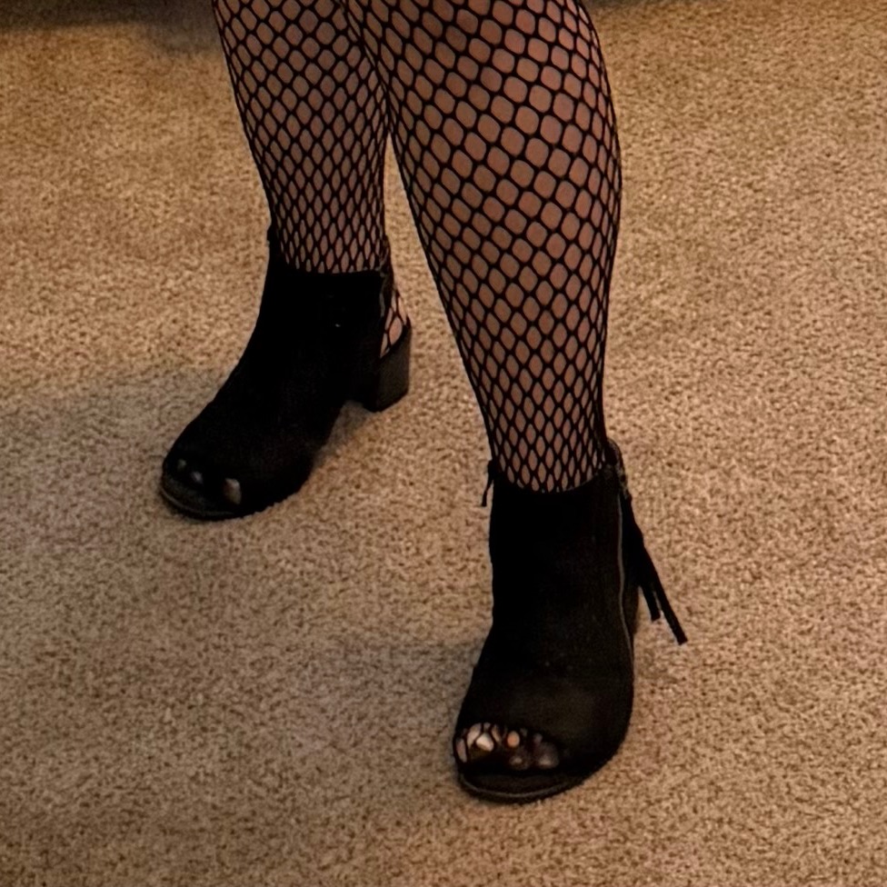 TootsieRollToes