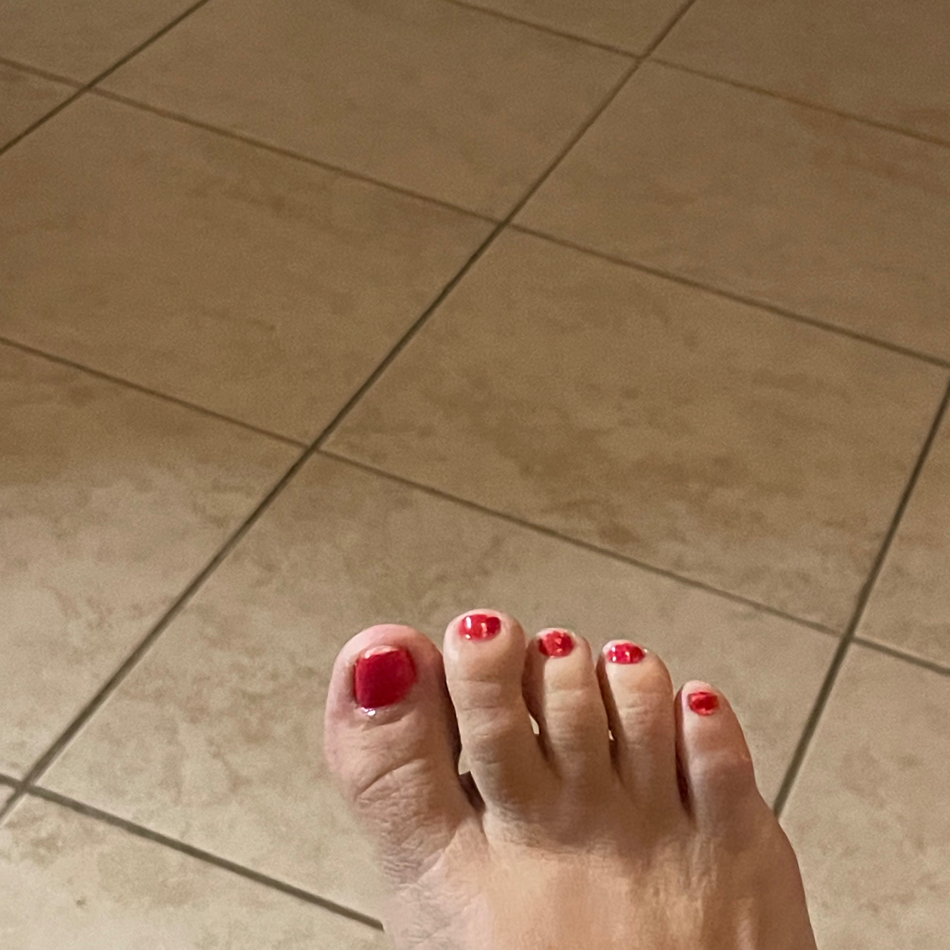 SmallFeet42